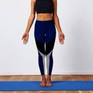 Nadi x size small never worn